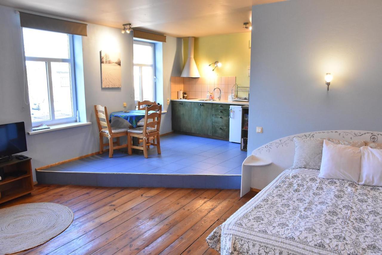 Uliha Apartamenti Liepāja Eksteriør bilde